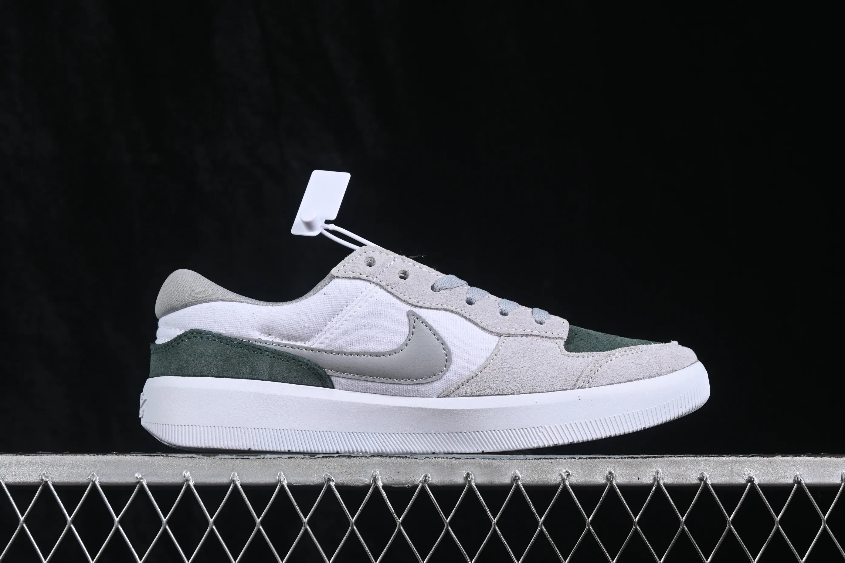 All categories Nk SB Dunk series Nk Force 58 simplified skateboard shoes Nike SB Force 58 Nike simplified retro skateboard shoes DV5477-105